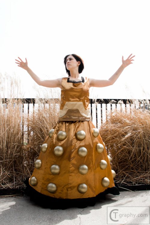 ctgraphy:  EXTERMINATE!FABULOUS!Codexana in her spiffy Dalek dress!A&amp;G Ohio