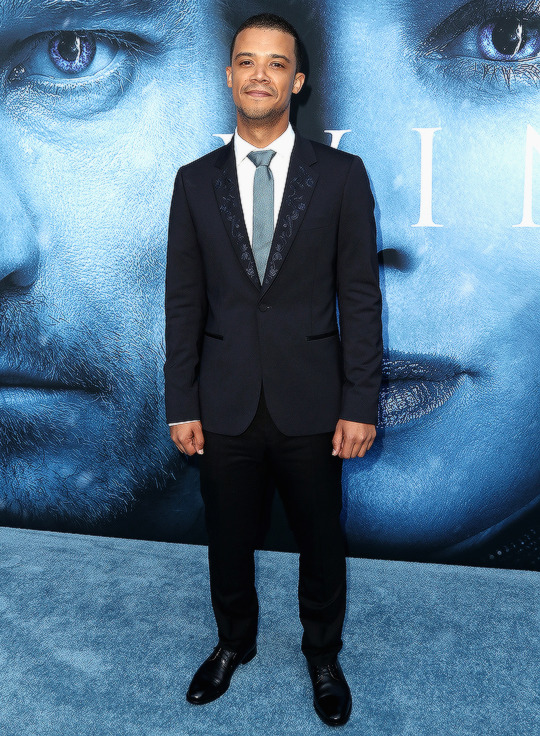 gameofthronesdaily:Jacob Anderson attends the premiere of HBO’s ‘Game Of Thrones’