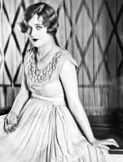 deforest:  Marion Davies, 1926 