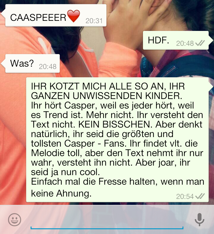 about-a-dead:   skinny-unfaithful:     Ich vergötter dich eine aus meiner klasse