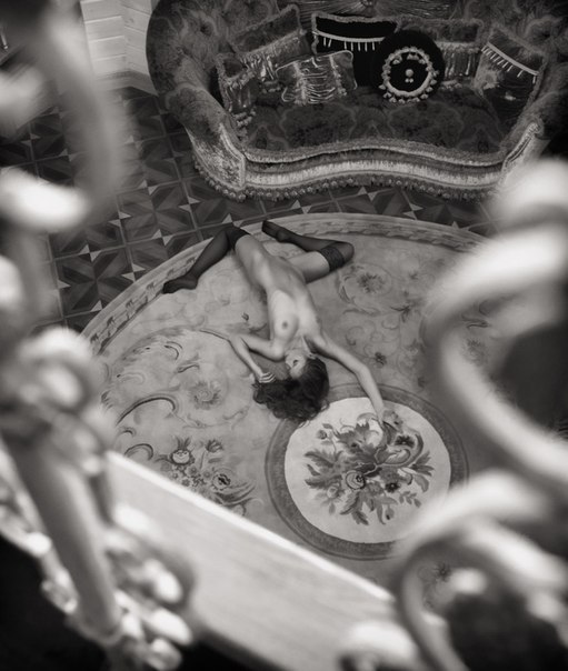 le-voleur-de-beaute:  Photo by Veniamin Zeldi 