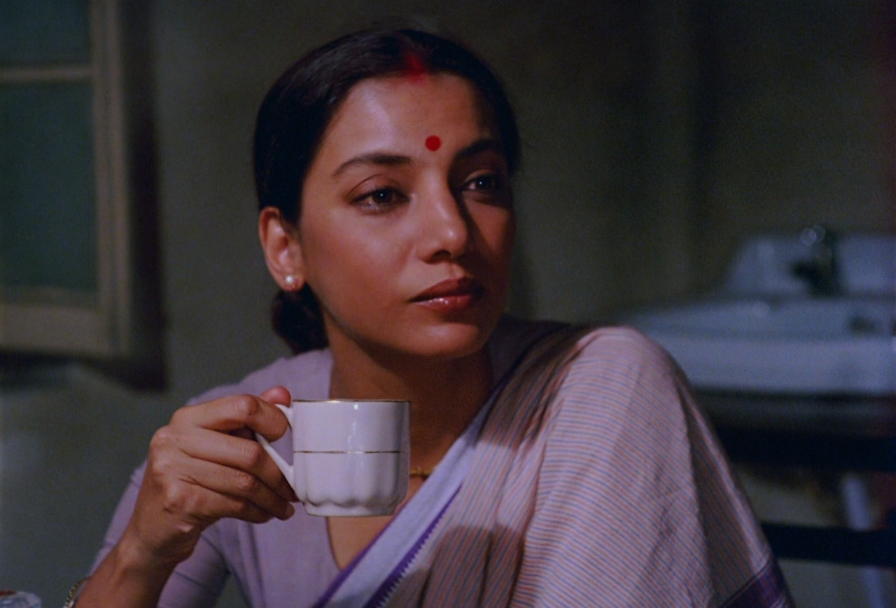 pyotra:aaj ki chai is from this scene in tapan sinha’s ek doctor ki maut (1990).