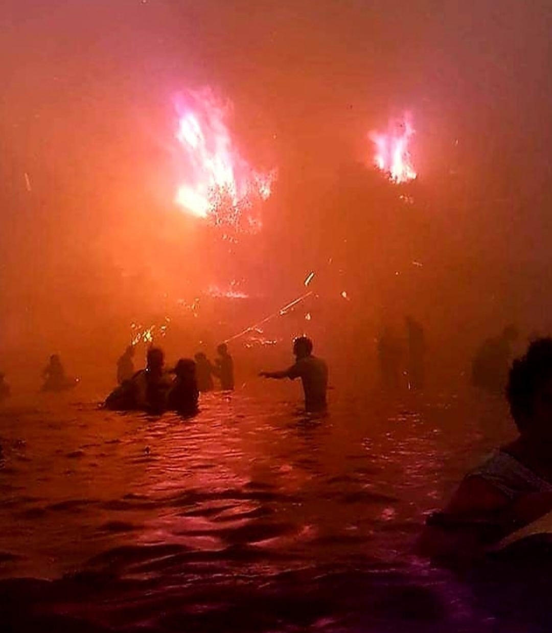 stratisxx:  The Athens fires were purposely set. 15 fires started simultaneously.