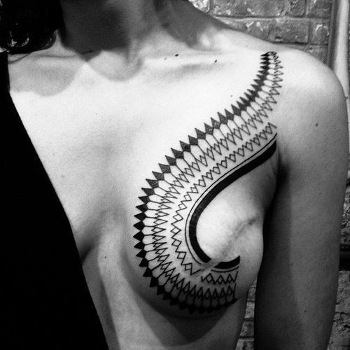 hentai-ass:   tattoo-queens:  skindeeptales:  Amazing scar covering tattoos  Tattoos
