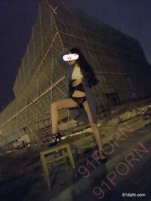 jingguanqibian:  2017带女友全国招狼友－北京站 【露出篇】[全集3帖] 请关注jingguanqibian.tumblr.com  获得后续图文 欢迎投稿 