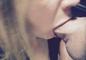 mrmrssecret:  Mouth hug Monday ❤️ Hope everyone had an orgasmic weekend! @mr