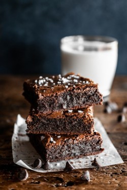 fullcravings:Salted Brownies