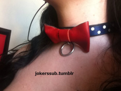 jokerssub:  kitten absolutely loves the collar Sir made for her. It’s perfect &lt;3  THAT IS WAY TOO CUTE&hellip; OMGGG