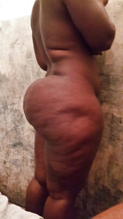 blackbootybonanza:  Ass!