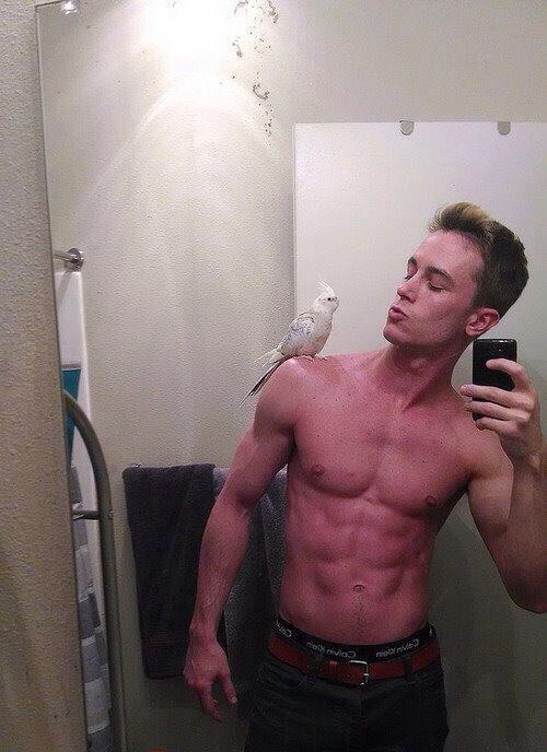 Porn stilesloveeslydia:  Ryan Kelley aka Deputy photos