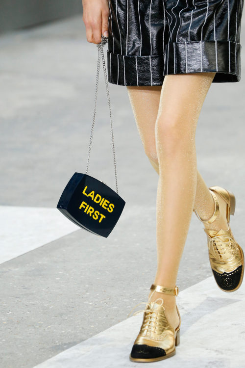 floraspice:  Chanel Spring/Summer 2015 | PFW