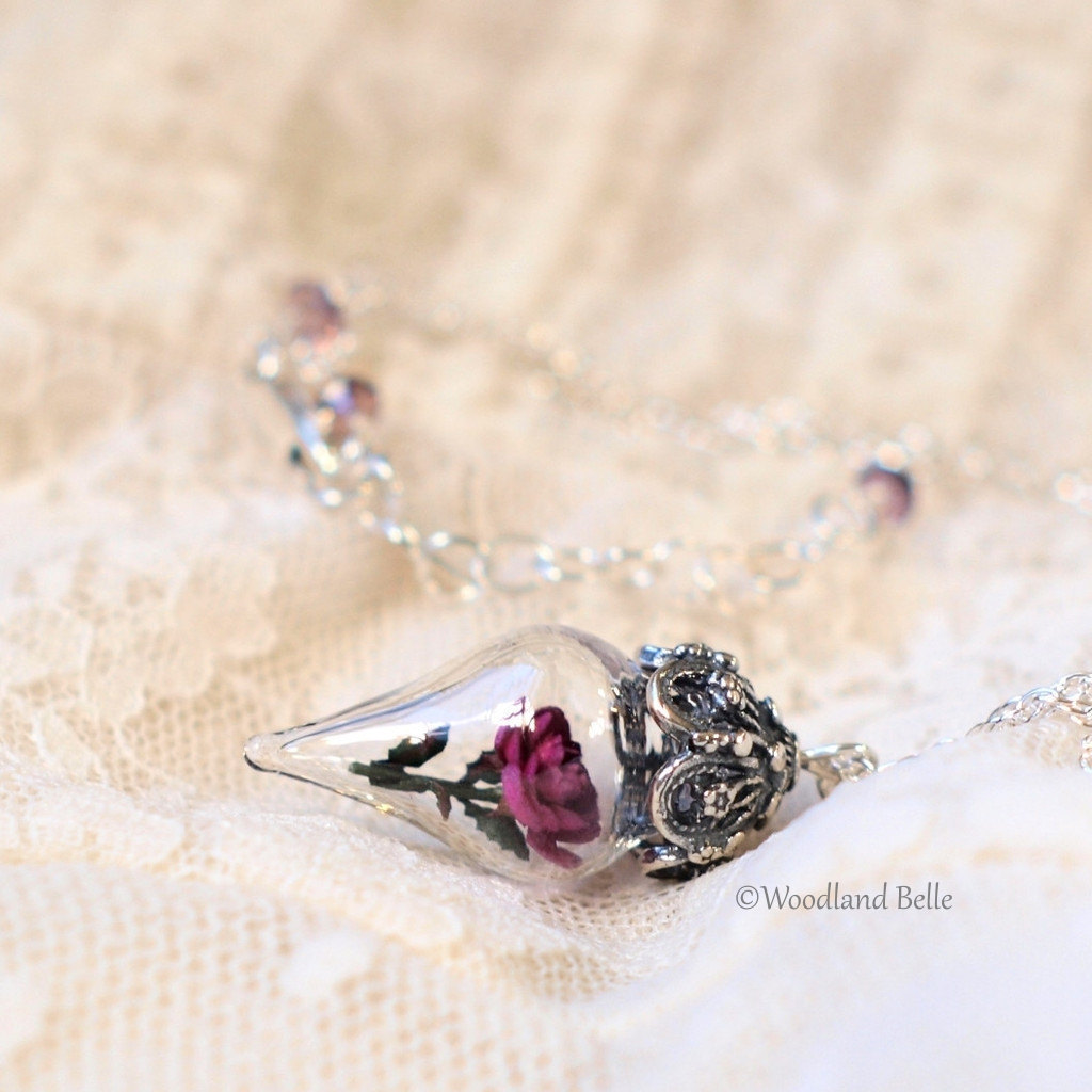 culturenlifestyle:  Enchanted Beauty &amp; the Beast inspired Enchanted Rose