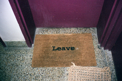 villenoire:  hippiesispunkz:  ☯    Please.