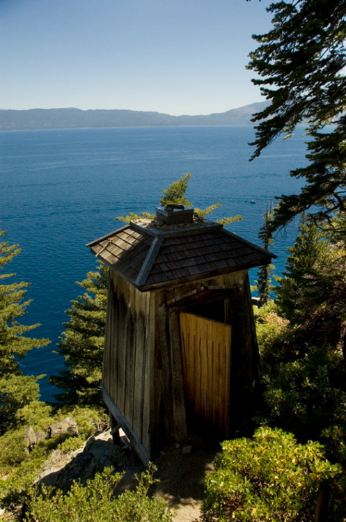 mysticplaces:  Rubicon Point Lighthouse | Lake Tahoe, CA photos by Kevin Hooa 