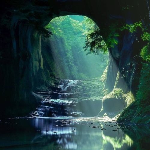 set-tea: 【絶景】都心から１時間！まるでジブリの世界と話題の秘境『濃溝の滝（画像あり）』 | 不思議.net こういったものがもっと知れると活性するわけですぞ(ﾟДﾟ)ﾉ