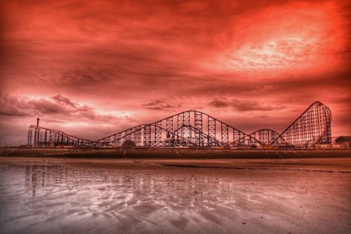 Blackpool Pleasure Beach . . . . .#themeparks #themepark #amusementpark #rollercoaster #rollercoaste