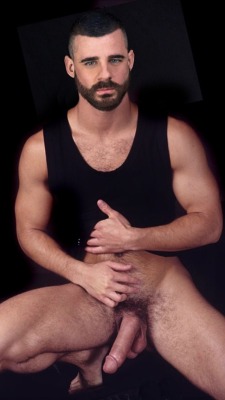 iluv2freeball:  http://Iluv2freeball.tumblr.com/archive  ♂♂