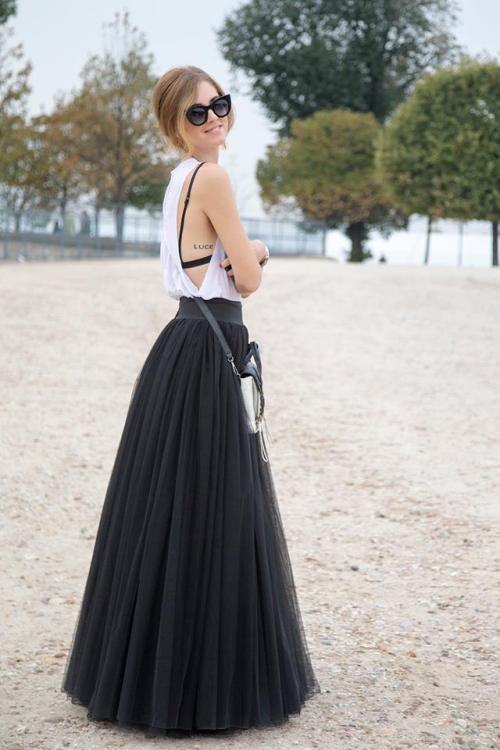 lilina133:Paris Fashion Week Spring 2014 street style: long black skirt “spotlight”