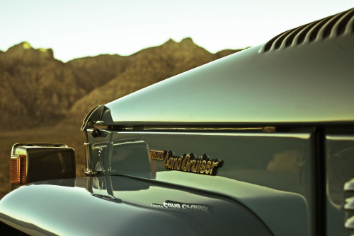 proudfromafar:  1978 Toyota Land Cruiser FJ40 via Bring a Trailer 