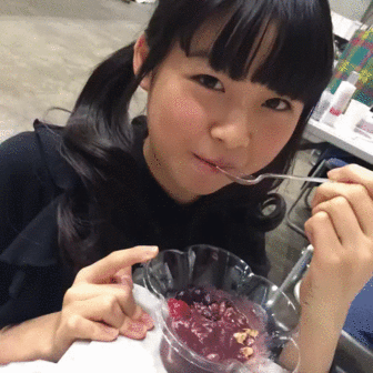 soimort:幕張に天使がいた！！可愛すぎる小６こと、まきちゃんと私の推しメン美音ちゃん♡♡一生見てられるこの動画。