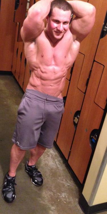 hunkdude:  Then and now. Todd Morgan is back!  LIKE Todd Morgan | FITNESS MODEL | PERSONAL TRAINER | BODYBUILDER #HunkFinder selsableetvanille:  Todd Morgan today post # 1 : bigger (much bigger), meatier, rounder, not a twink anymore but still hot