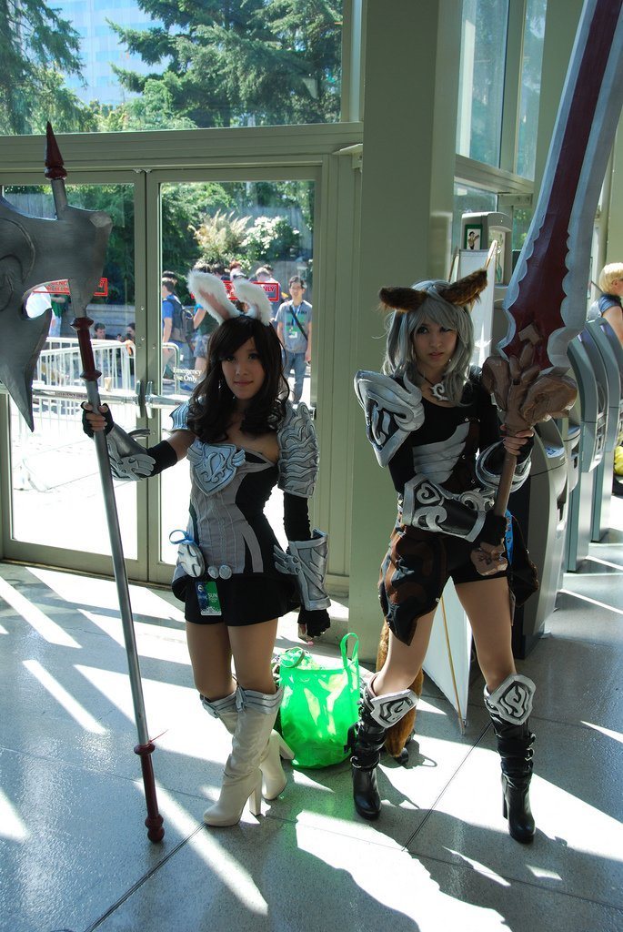 frikadasrandom:  Dat cosplay 5º elementooooo nacora:  polafran:  Dragon Con 2013