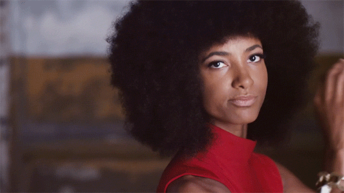curvesincolor:  Esperanza Spalding. 