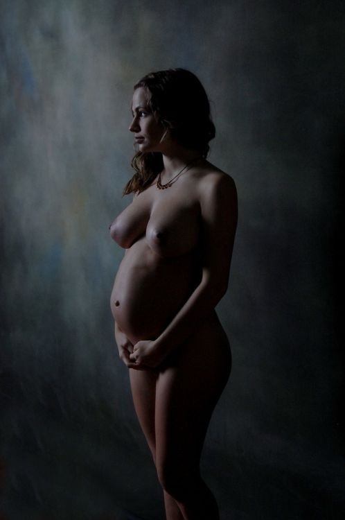 Follow for more preggo pictures  ROKO VIDEO-Pregnant porn pictures