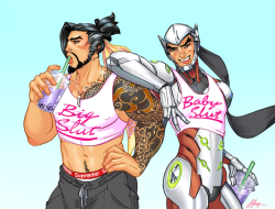 mrs—nicole:  suzannart: GUESS WHO BOUGHT THOSE AGES AGO Hanzo looks so big and beefy mmmmmm…..is that a dragon claw necklace? 