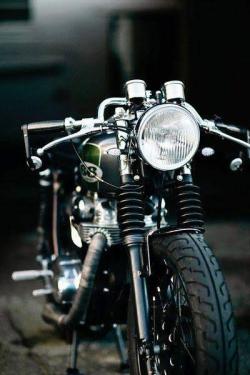 skililo:  shared via C59R Cafe Racer Motorcycles