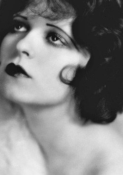 fuckindiva: Clara Bow https://painted-face.com/