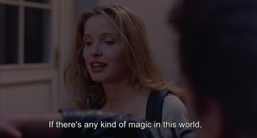 awkwarrrd: before sunrise (1995) dir. by richard linklater 