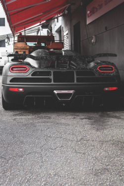 classyhustler:  Koenigsegg Agera R - Speckle | photographerphotoshop   