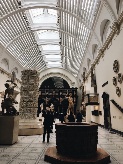 artauds: victoria and albert museum, england