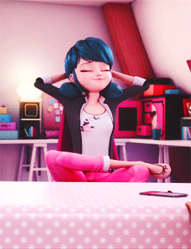 filmsfoodandfandom:  chatnoirs-baton:  cute marinette is cute.  Wow. This is actually really, REALLY good 3-D animation. I like how she emotes with her whole body. 