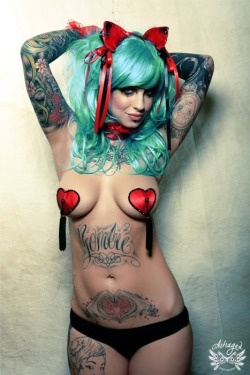 stunning-round-of-inked-girls:  More @ http://stunning-round-of-inked-girls.tumblr.com