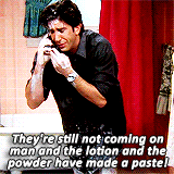 princesconsuela:  10 years ago Rachel got off the plane for this man 