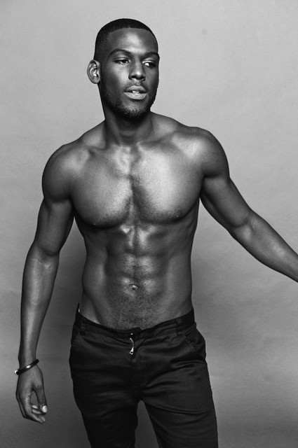 megavalobasi: Kofi Siriboe