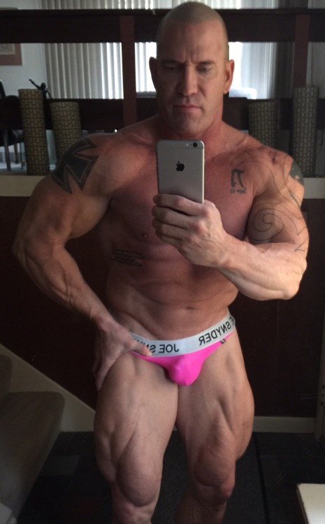 muscle1976:  Joe Snyder