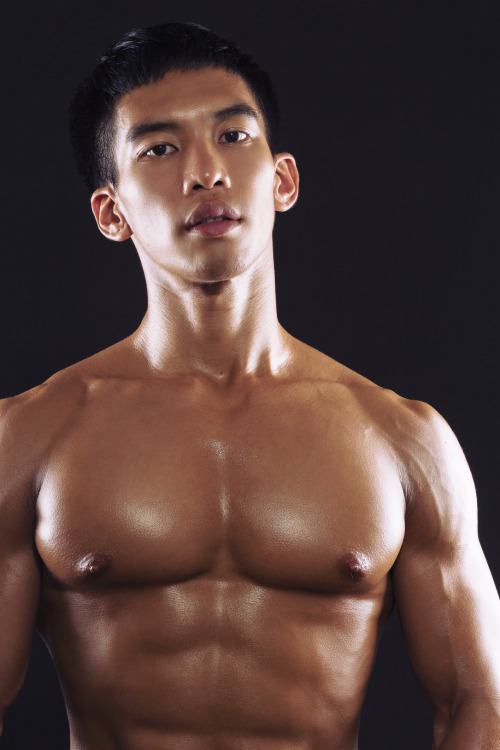 allasianguys: Guan Linchiu by 晏人物 Timothy Photography | 🇹🇼 Taiwan