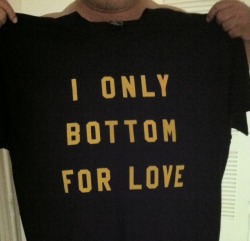 domconfessions:  This is the sweets t-shirt a bottom could wear… My Top heart is melting already….