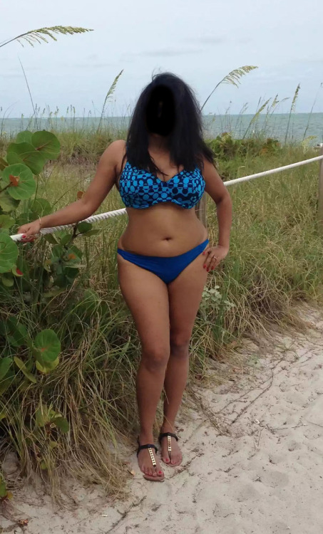 fuckmydesiwife:  Beautiful wife Jina on vacation. porn pictures