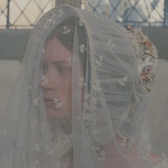 Mia Wasikowska icons 
fav or reblog if u save