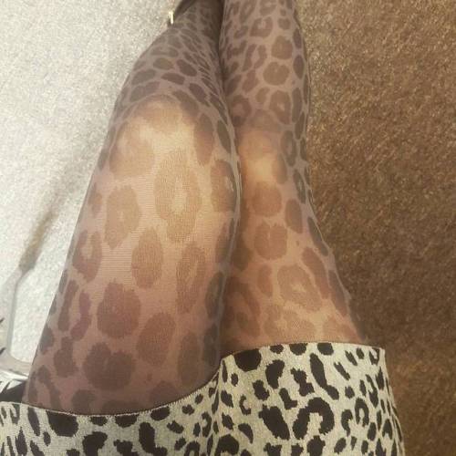 #selfie #likeforlikes #likeforfollow #polishgirl #kulotlucorap #collant #pantyhose #nylon #legs #tig