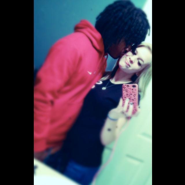 MWMOMLAURA