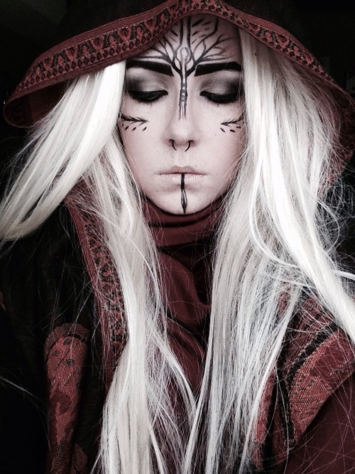 elvenking-mitya:Sylaise, guide me home. // Inquisitor closet-cosplay.