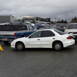 @jhane26 making her own parking spots now. Good job  (at Cloverdale Market)