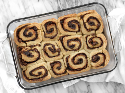 foodffs: EASY CHOCOLATE CINNAMON BUNS Really nice recipes. Every hour. Show me what you cooked!