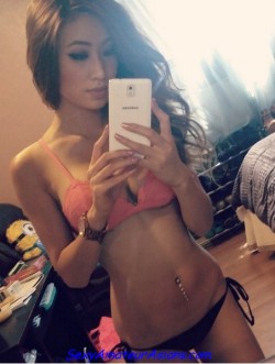 finestasianbabes:  Click here for more sexy Asians!