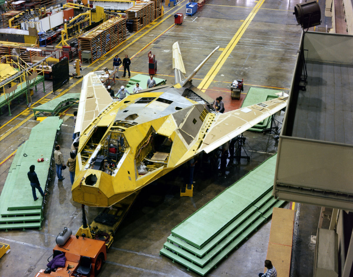 rocketumbl:  F-117 